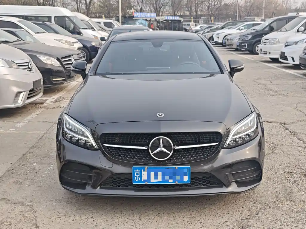 Mercedes-Benz C-Class 2023 — фото 2