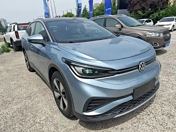 Volkswagen ID.4 X 2025
