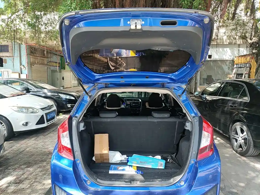 Honda Fit 2017 — фото 19