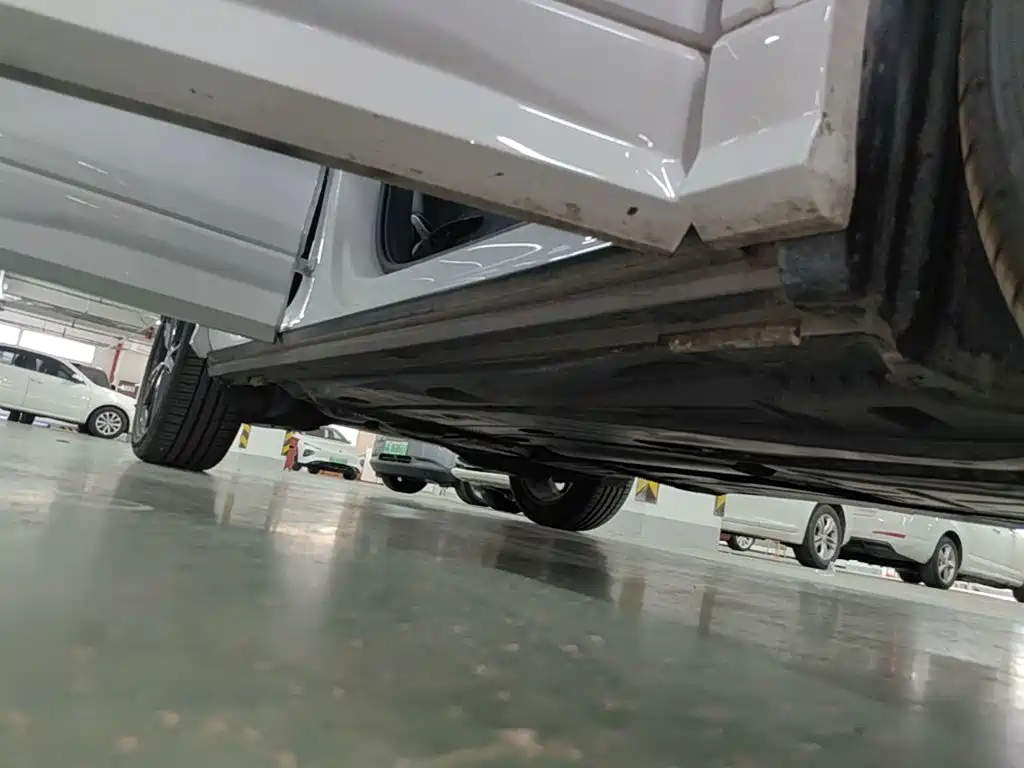 Audi Q2L 2022 — фото 19
