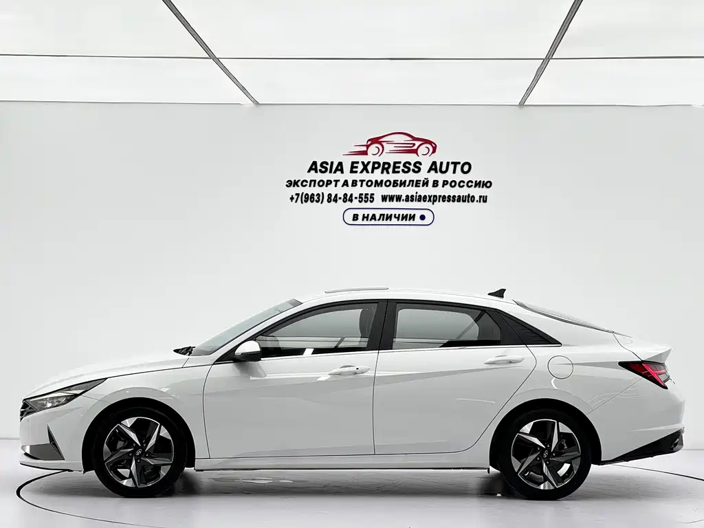 Hyundai Elantra 2022