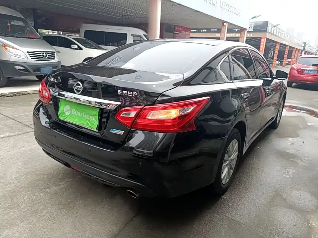 Nissan Teana 2017