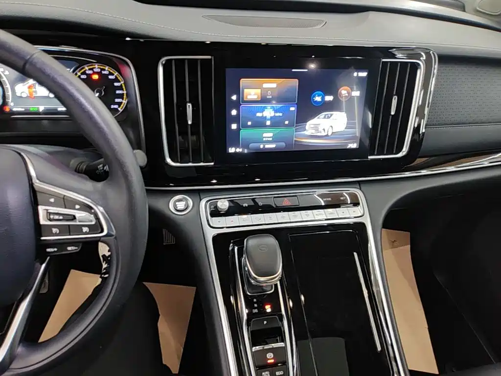 GAC Motor Trumpchi M8 2025 — фото 13
