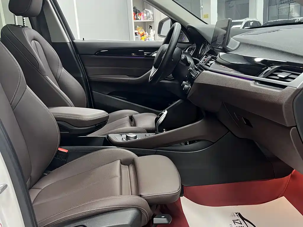 BMW X1 2022 — фото 17