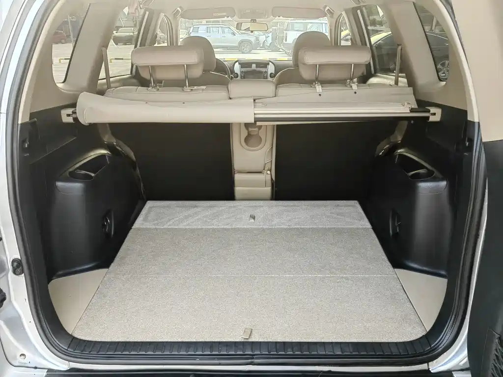 Toyota RAV4 2012 — фото 15