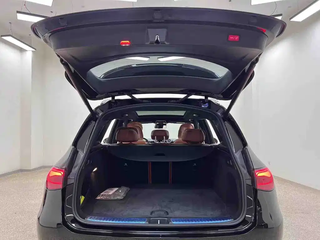 Mercedes-Benz GLC 2023 — фото 26