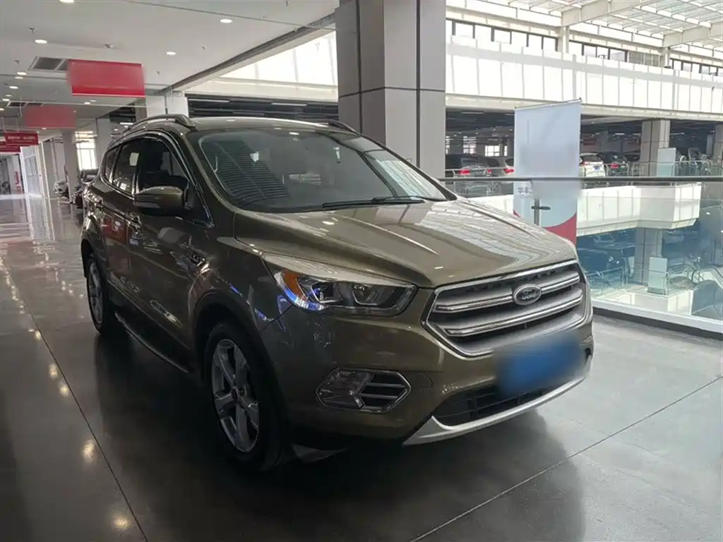 Ford Kuga 2017 — фото 22
