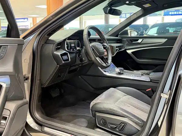 Audi A6L 2021