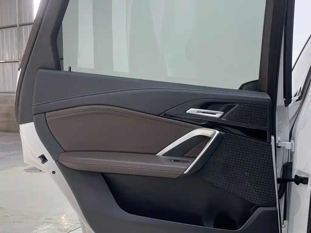 BMW X1 2023 — фото 13