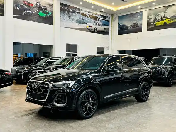 Audi Q7 2025