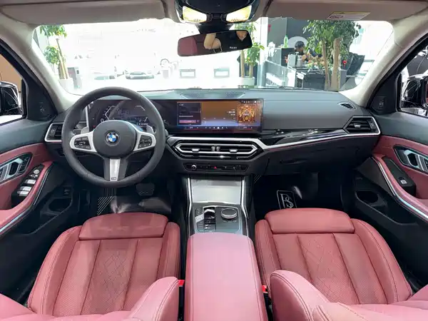BMW 3 Series 2023