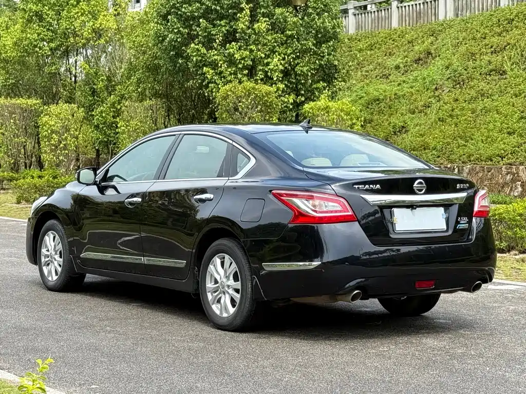 Nissan Teana 2014 — фото 13