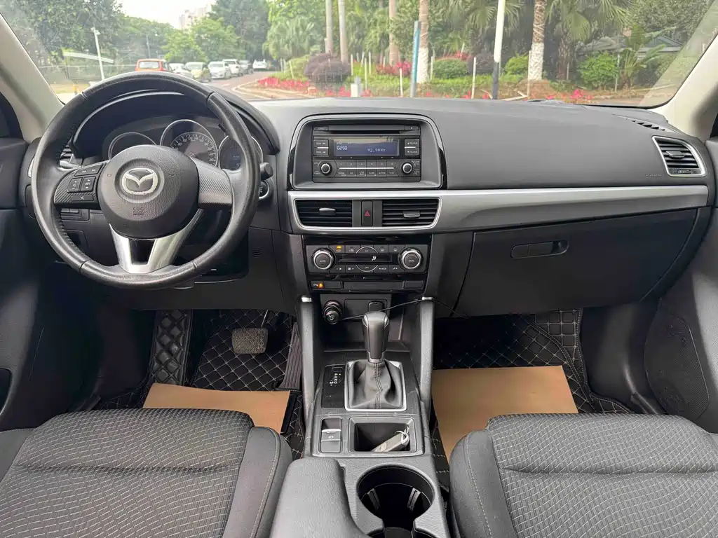 Mazda CX-5 2017 — фото 10