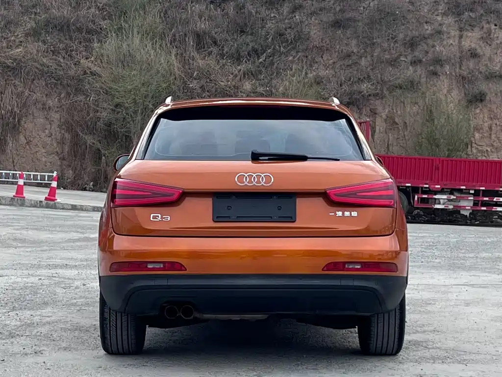 Audi Q3 2014 — фото 4