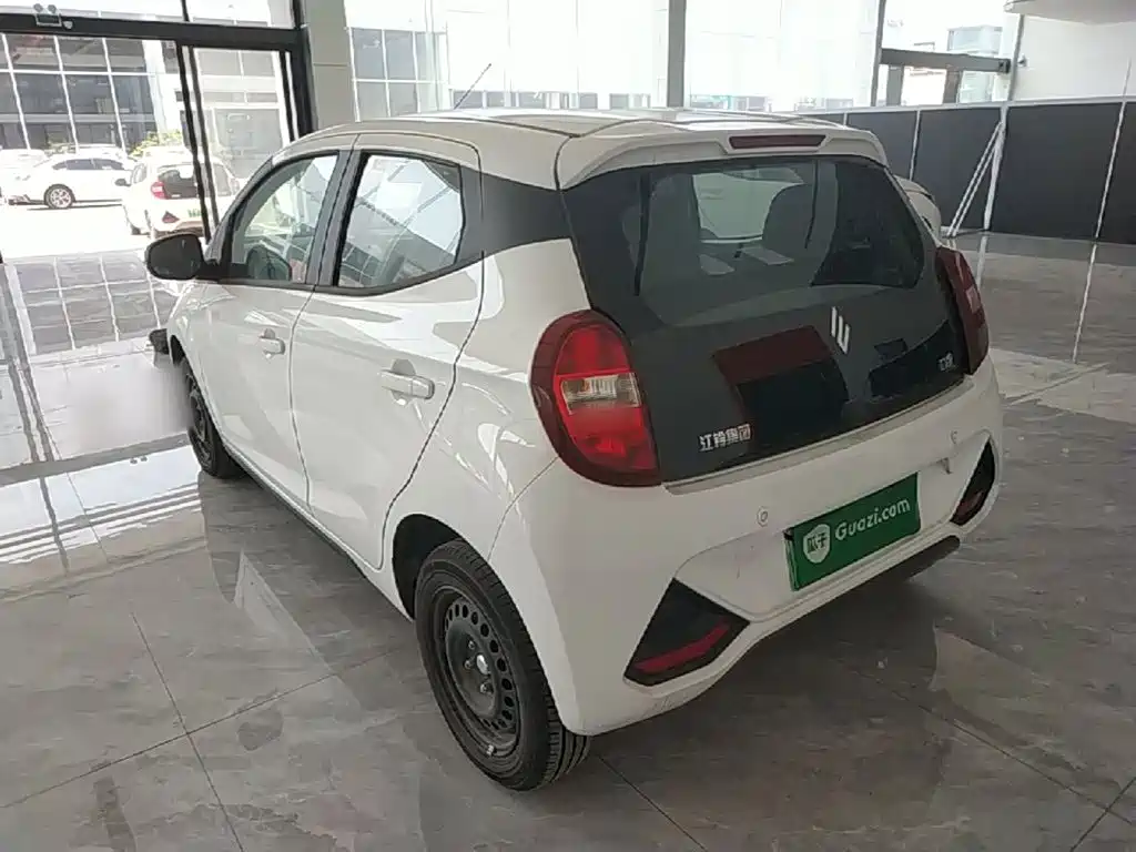 JMEV EV2 2025