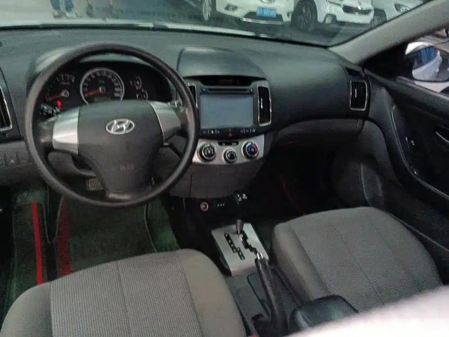 Hyundai Joyful 2015 — фото 12