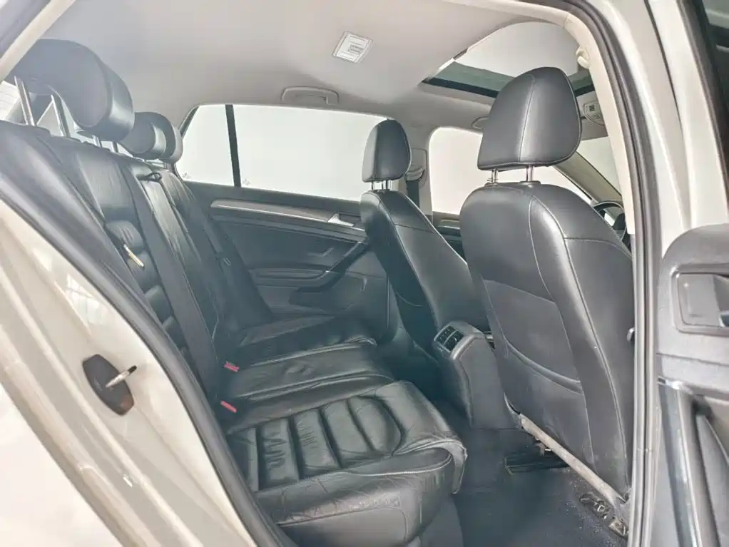 Volkswagen Golf 2015