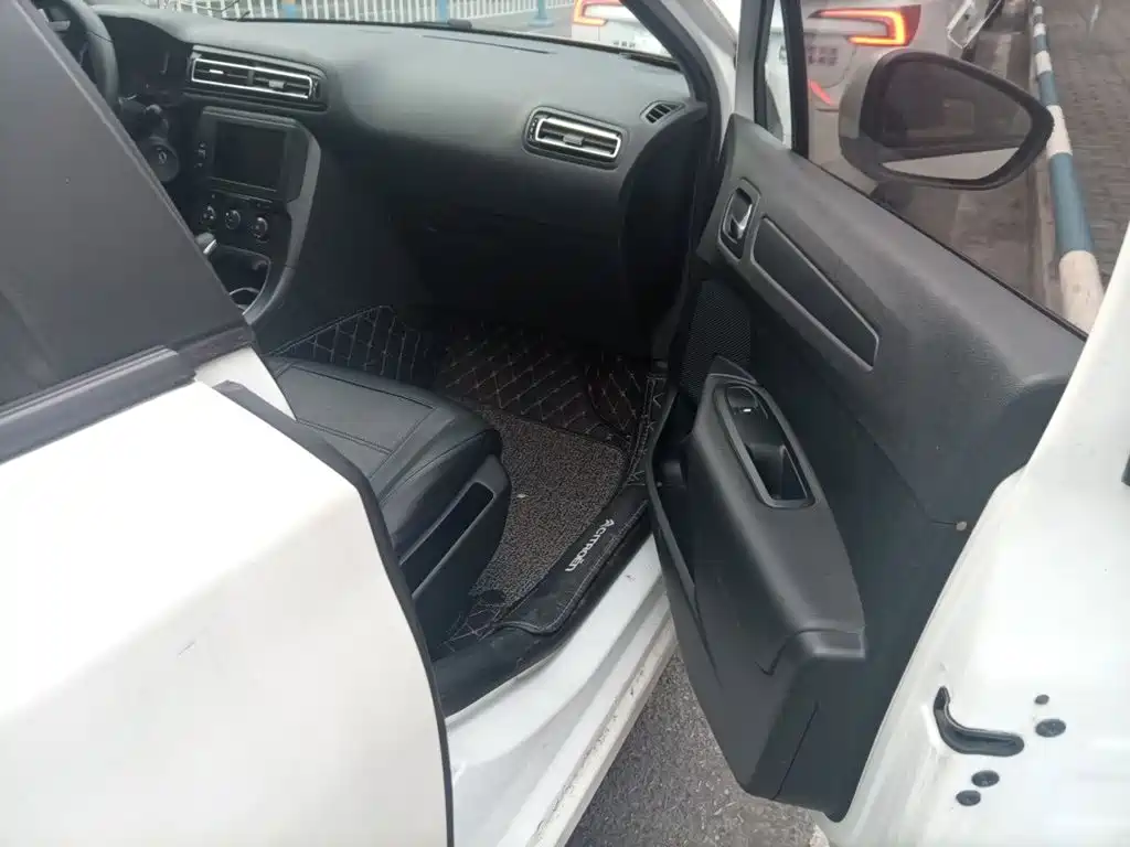Citroën C4 Sega 2018 — фото 19
