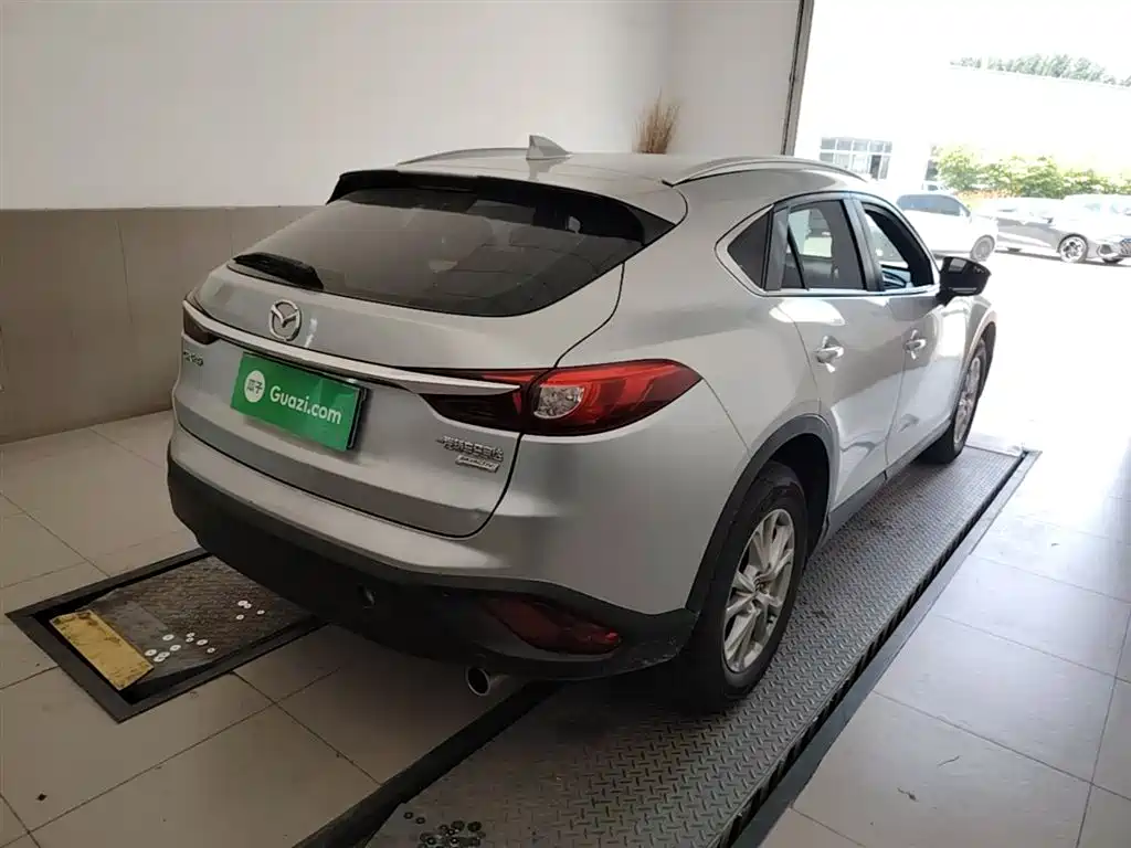Mazda CX-4 2016