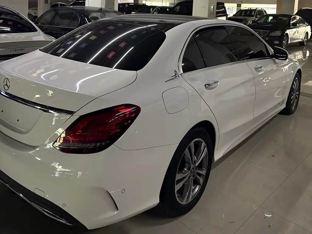 Mercedes-Benz C-Class 2021 — фото 12