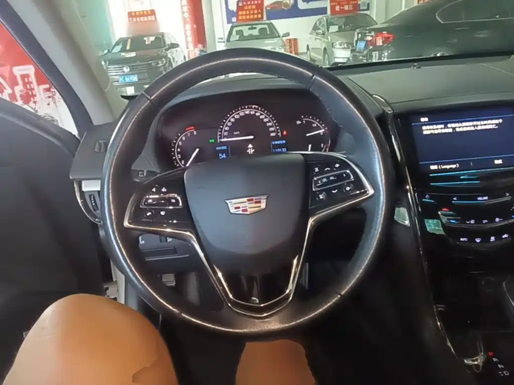 Cadillac ATS-L 2018 — фото 11