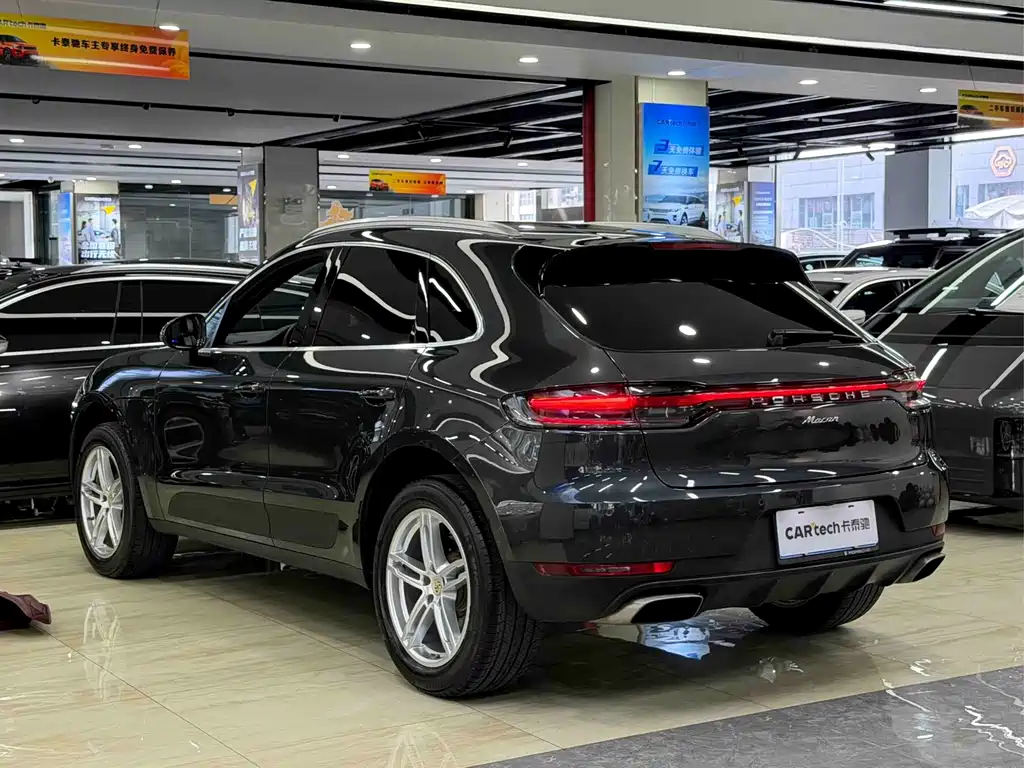 Porsche Macan 2021 — фото 4