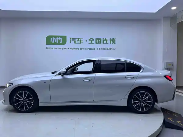 BMW 3 Series 2023