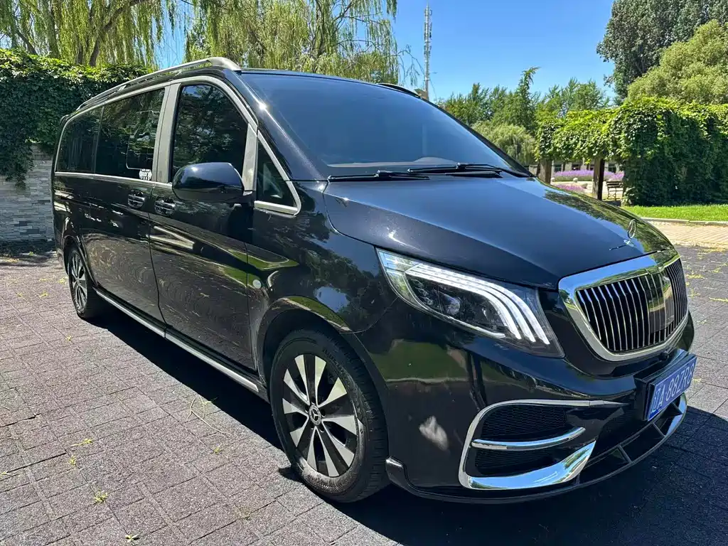 Mercedes-Benz Vito 2023 — фото 3