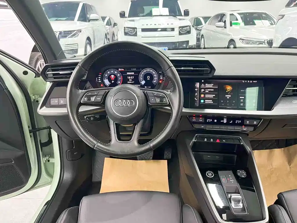 Audi A3 2022 — фото 12