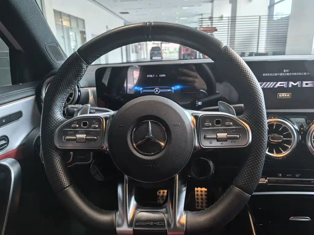 Mercedes-Benz A-Class AMG 2023 — фото 8