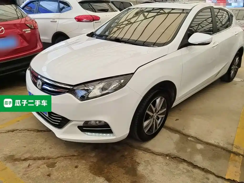 Changan Eado XT 2016 — фото 1