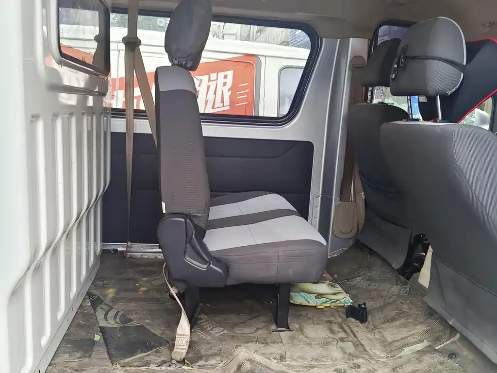 Changan Ruixing M80 2019 — фото 12