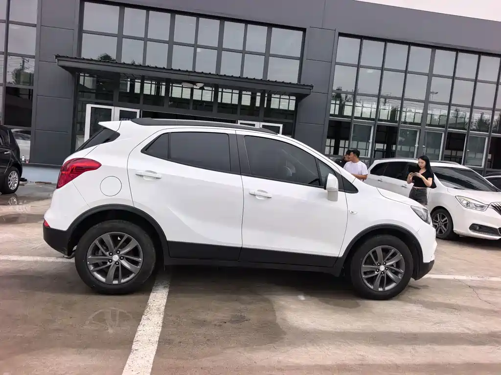 Buick Encore 2019 — фото 16