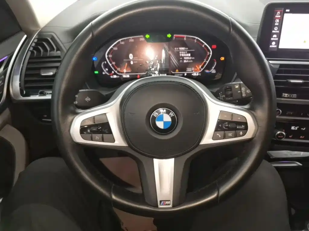 BMW X3 2021 — фото 11