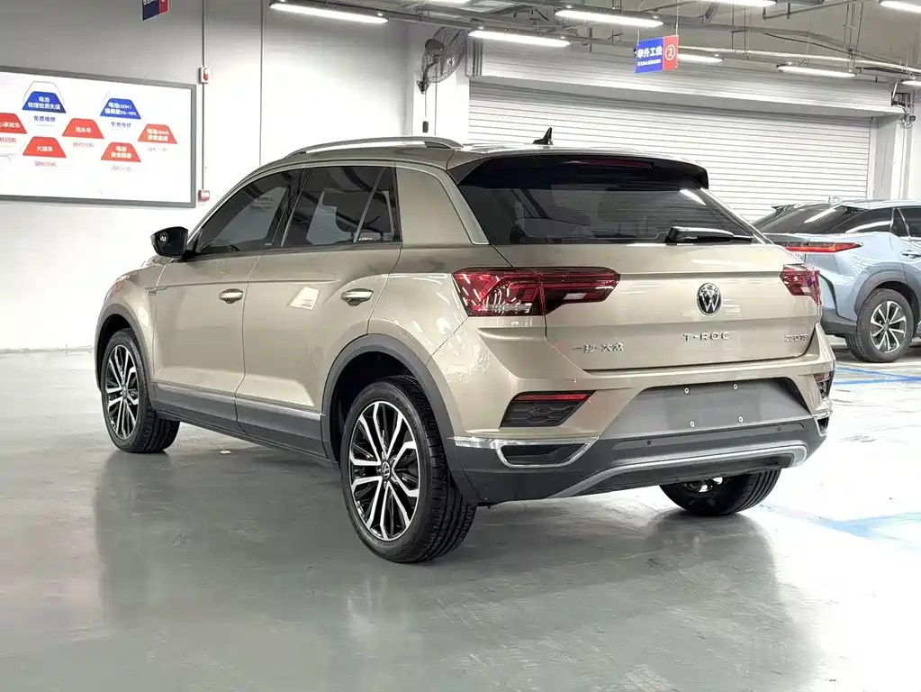 Volkswagen T-Roc 2022 — фото 10