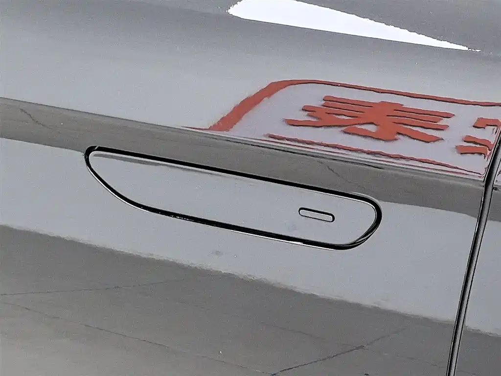 BYD Han 2023 — фото 18