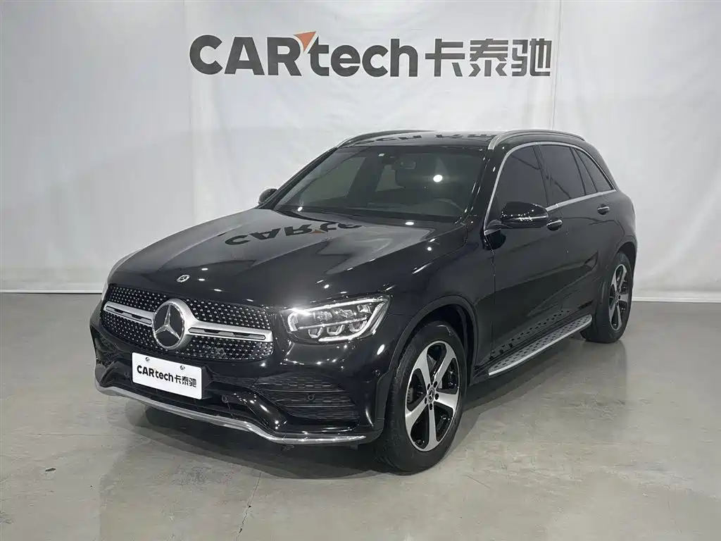 Mercedes-Benz GLC 2022 — фото 1