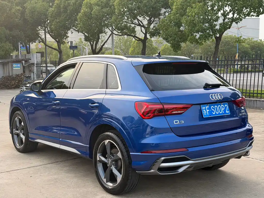 Audi Q3 2020 — фото 4