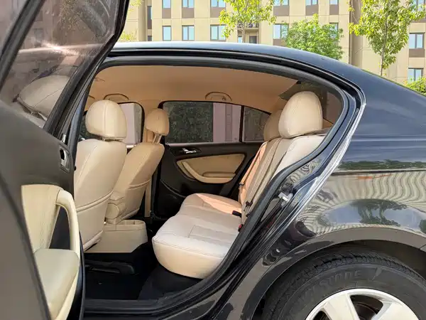 Volkswagen Lavida 2011