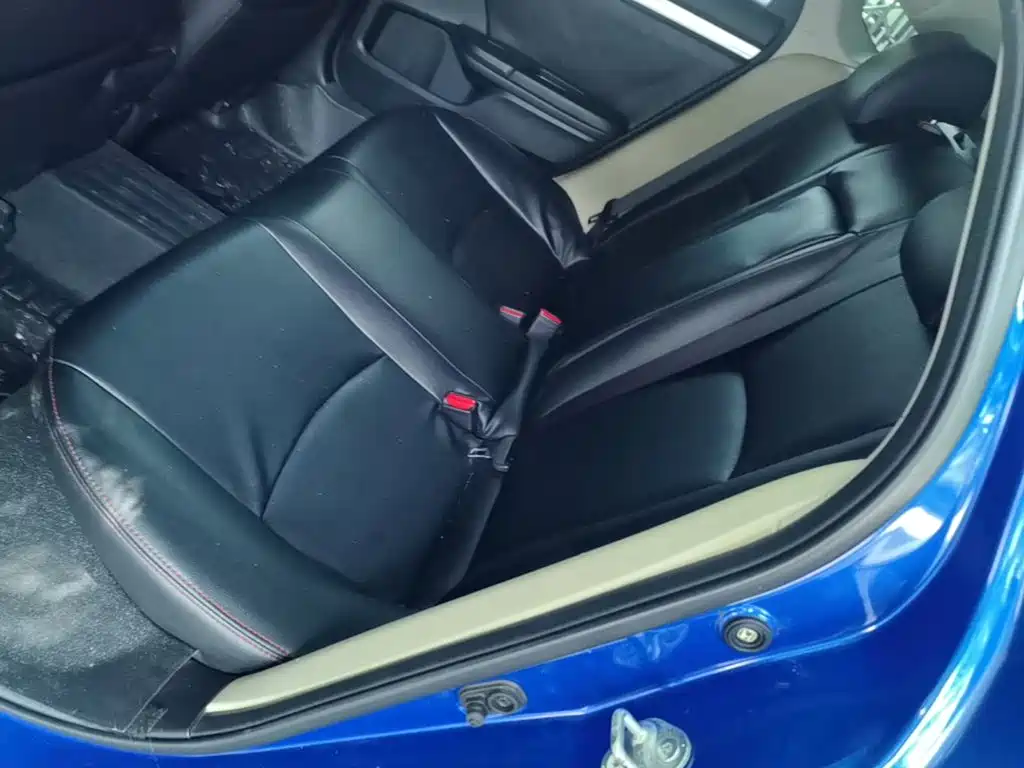 Honda Civic 2018 — фото 17