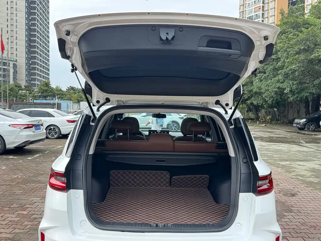 Geely Vision X6 2021 — фото 12