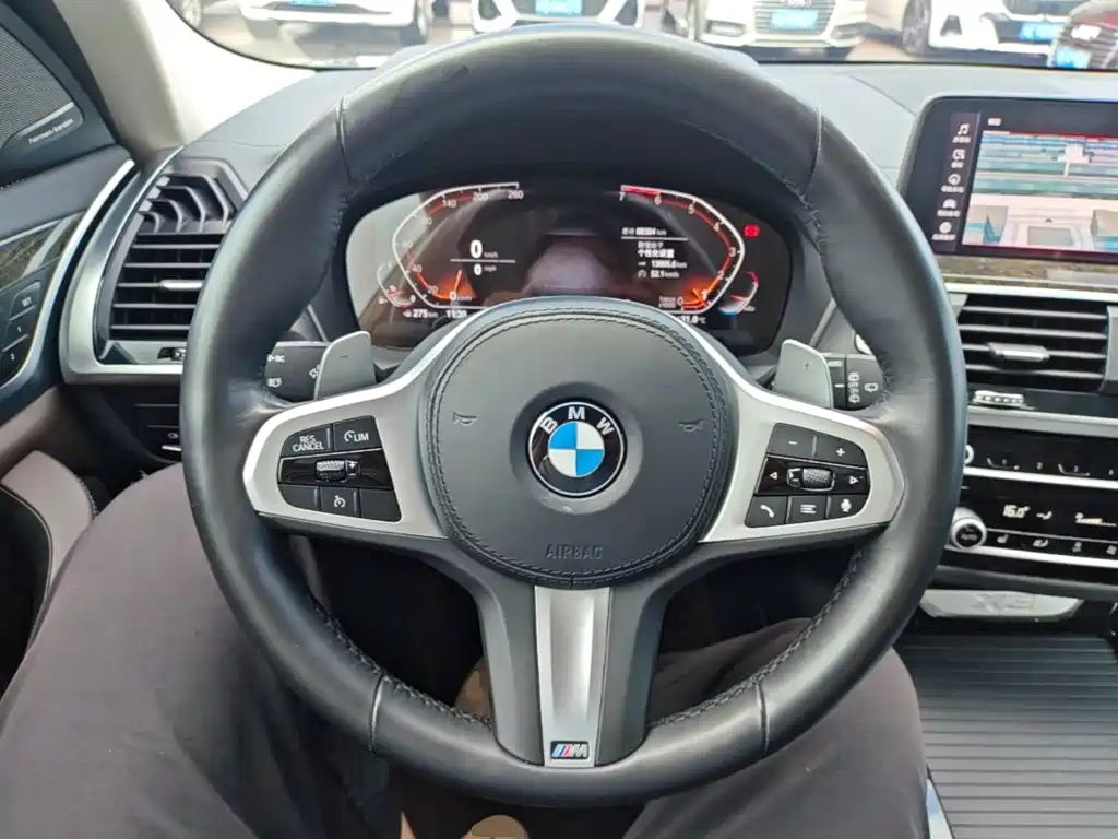 BMW X3 2021 — фото 11