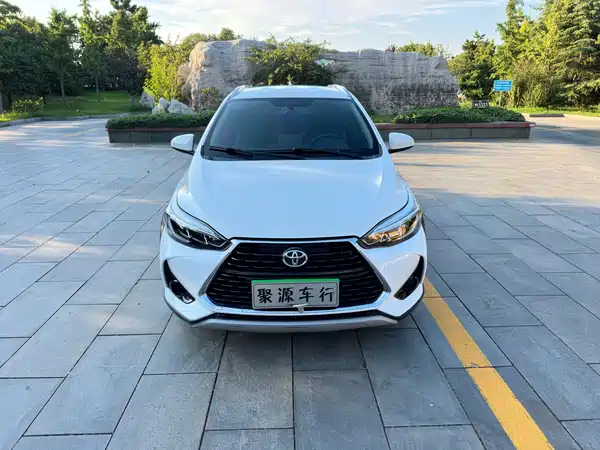 Toyota Yaris L 2020