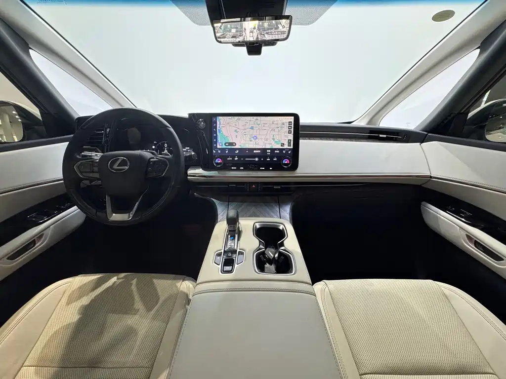 Lexus LM 2024 — фото 17