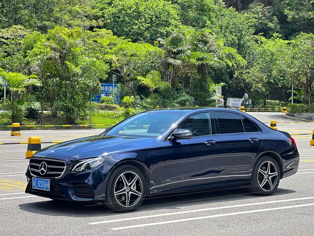 Mercedes-Benz E-Class 2020