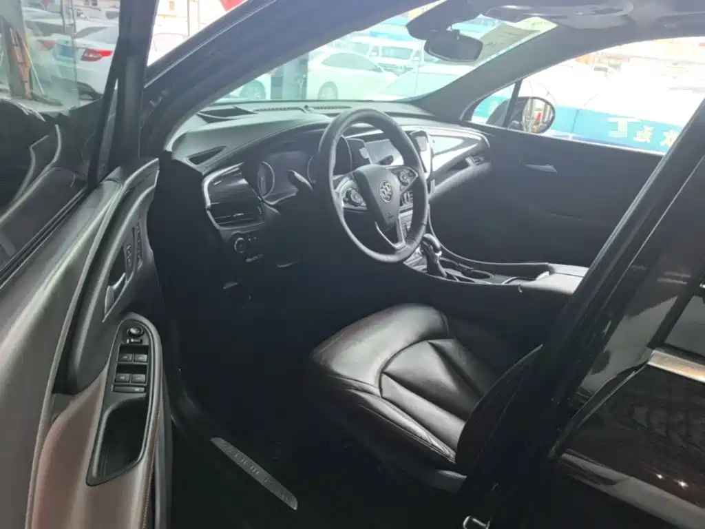 Buick Envision Plus 2020 — фото 16