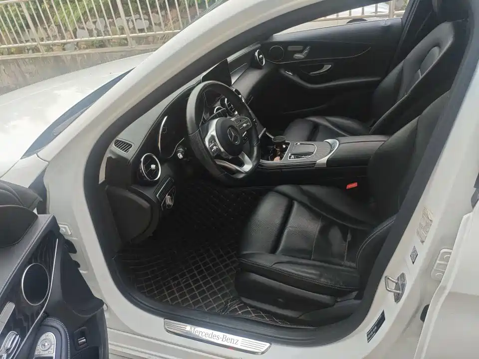 Mercedes-Benz C-Class 2020 — фото 2