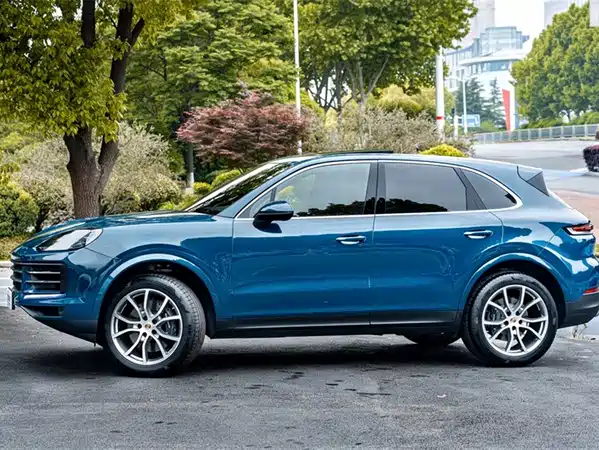 Porsche Cayenne 2024