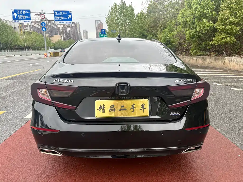 Honda Accord 2019 — фото 8