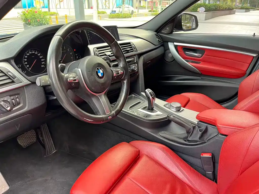 BMW 3 Series 2018